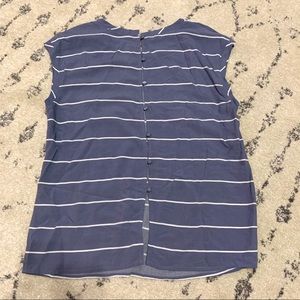 Abercrombie - Woven Button-Back Tee